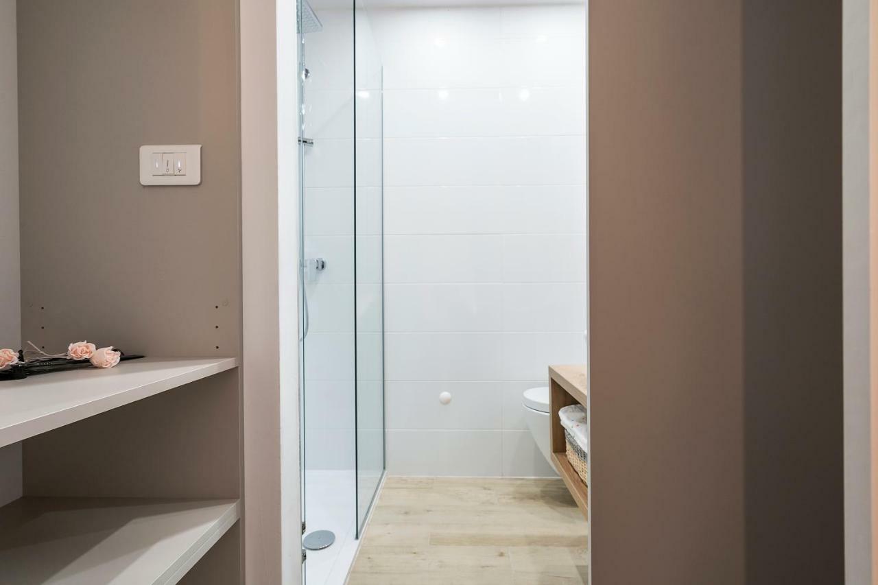 Studio Apartments Petar In Old Part Of Town สปลิท ภายนอก รูปภาพ
